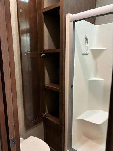 Used 2018 Redwood Redwood 3941FL