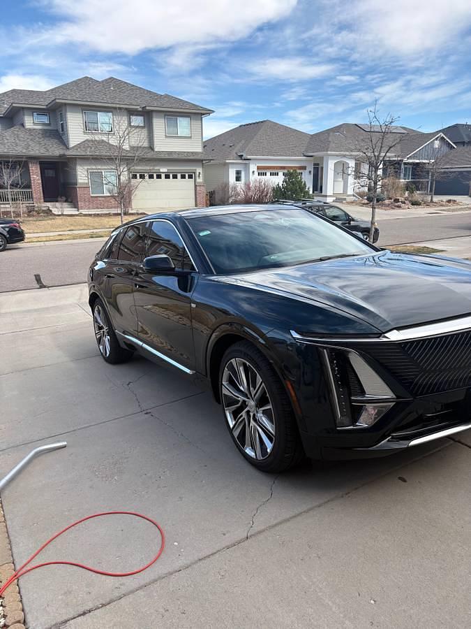Used 2024 Cadillac LYRIQ Luxury 3