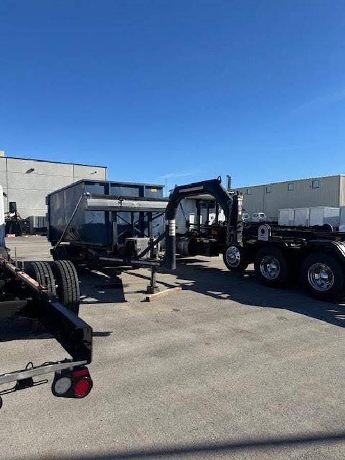 Used 2019 Nedlinew C20 Gooseneck Trailer