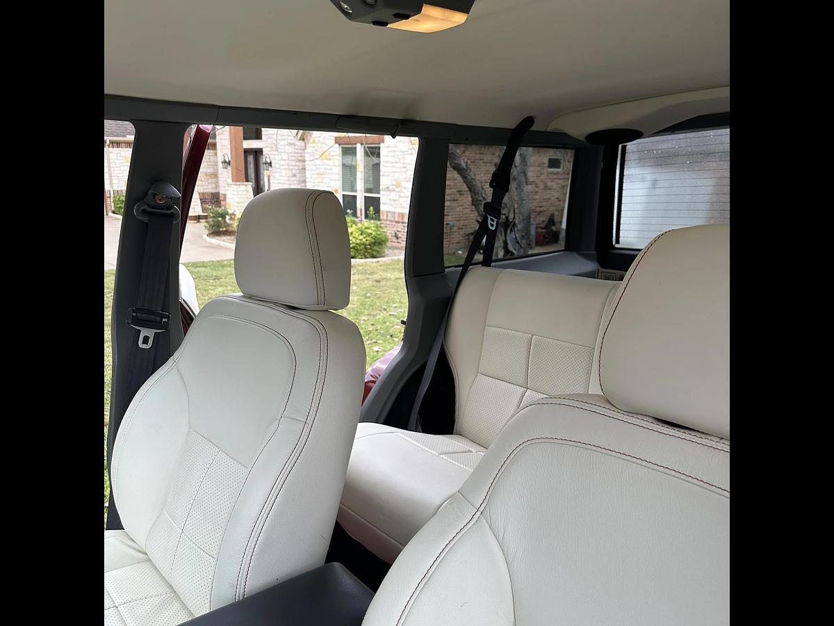 Used 1996 Jeep Cherokee 2WD 4-Door