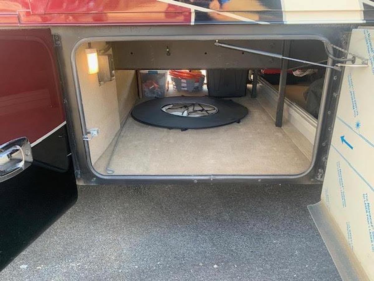 Used 2019 Tiffin Motorhomes Phaeton 40QBH Class A Motorhome