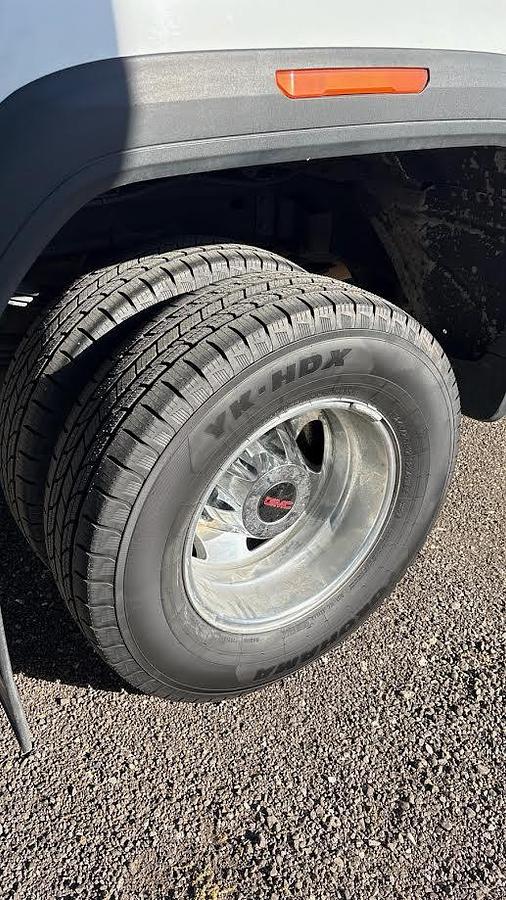 Used 2023 Jayco North Point 382FLRB Fifth Wheel