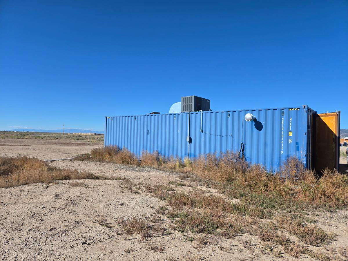 Used 40’ HC Shipping Container