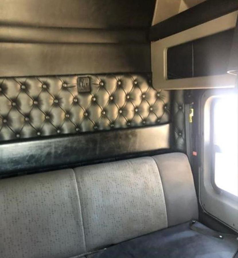 Used 2012 Kenworth W900