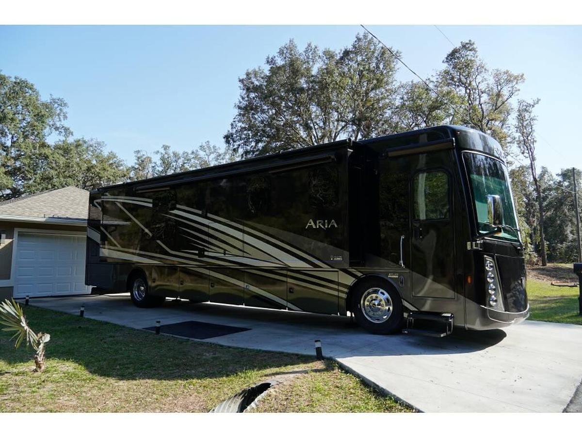 Used 2023 Thor Aria 4000