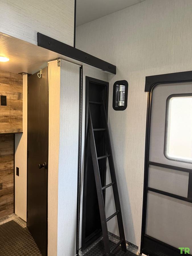 Used 2021 Heartland Gravity 3610 Fifth-Wheel Toy Hauler