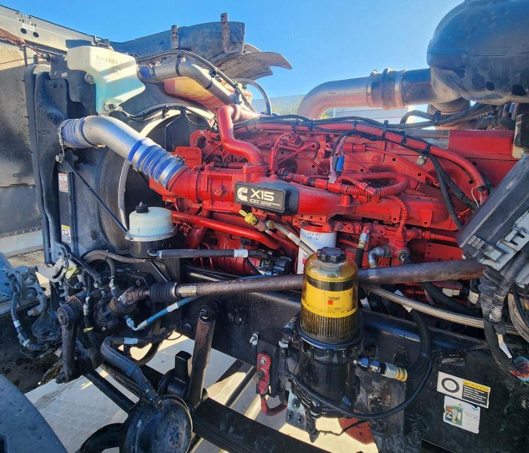 Used 2020 Peterbilt 389