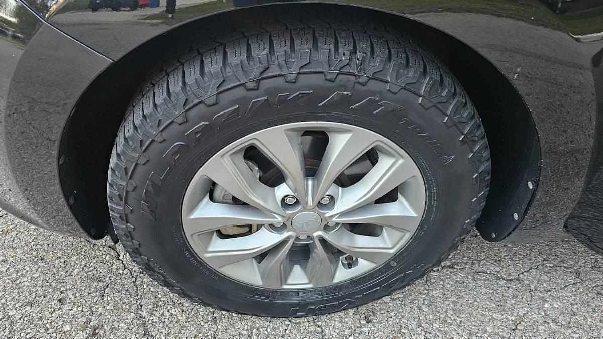 Used 2019 Kia Sedona Minivan