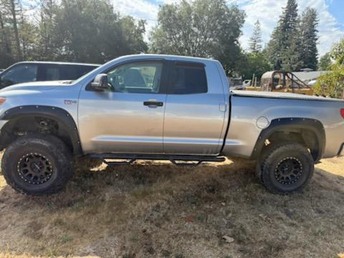 Used 2010 Toyota Tundra Double Cab 4WD