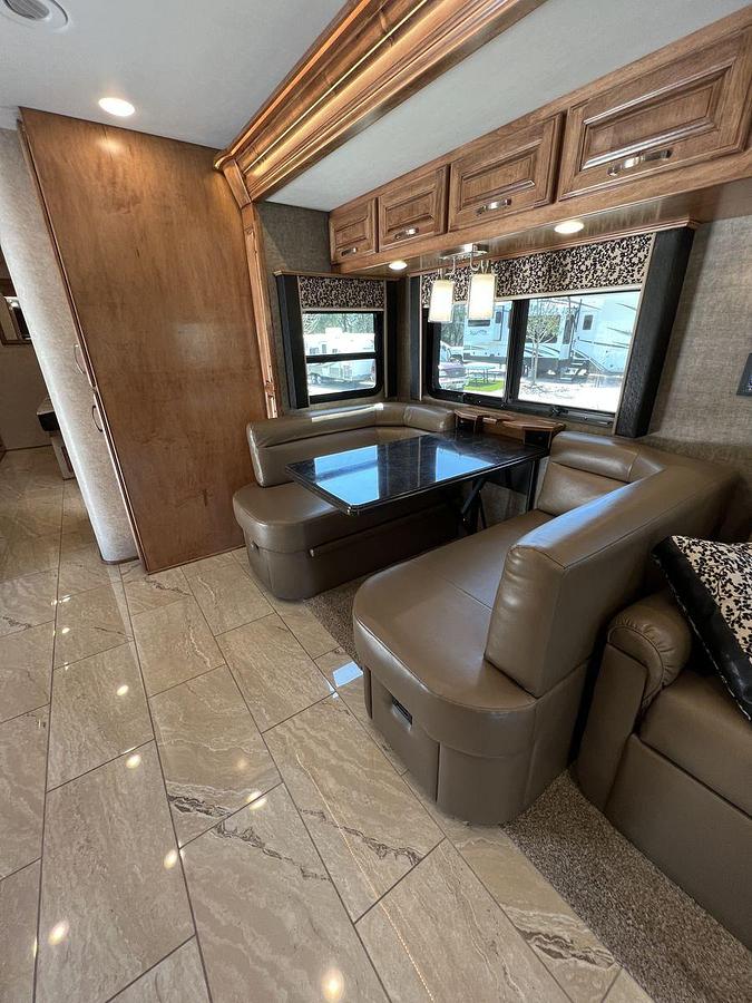 Used 2021 Renegade Verona LE 38LDG