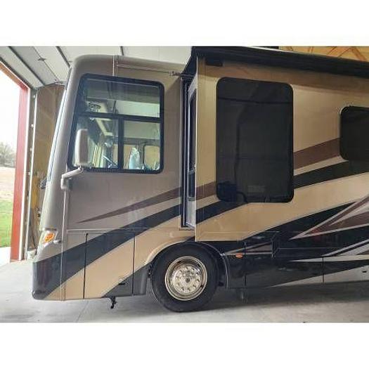 Used 2018 Newmar Ventana LE 4048