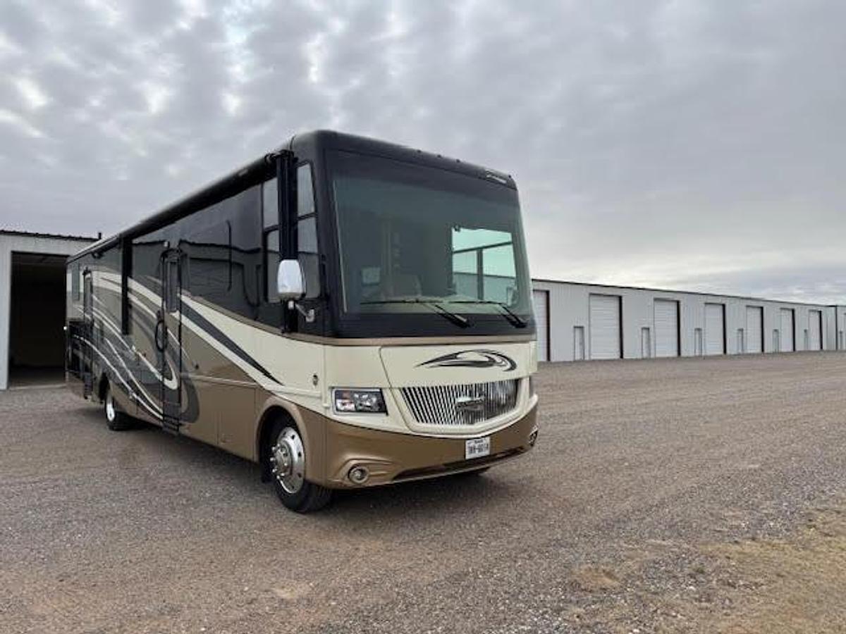 Used 2016 Newmar Canyon Star 3921 Class A Motorhome Toy Hauler