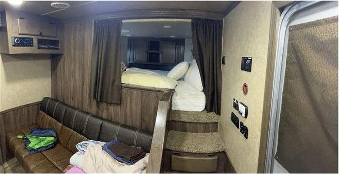 Used 2019 Lakota Charger With LQ