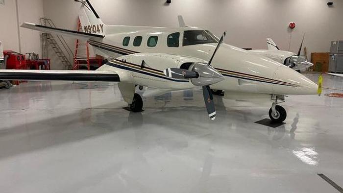 Used 1976 Beechcraft B60 Duke Airplane