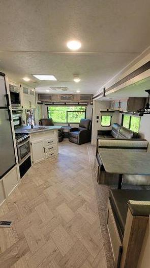 Used 2021 Palomino Puma 27RLSS