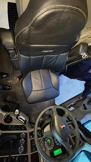 Used 2013 KENWORTH T700