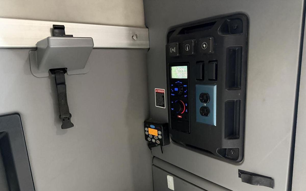 Used 2020 Mack Anthem 64T