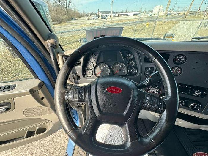 Used 2019 Peterbilt 579