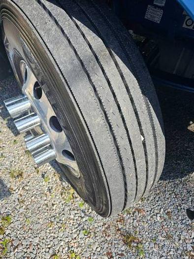 Used 2017 Peterbilt 579 Sleeper