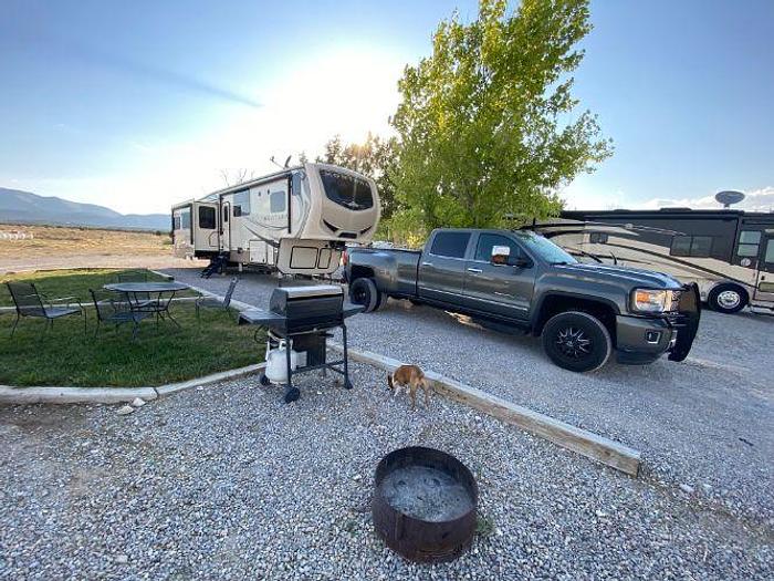 Used 2018 Keystone Montana 3813MS 2018 GMC Denali