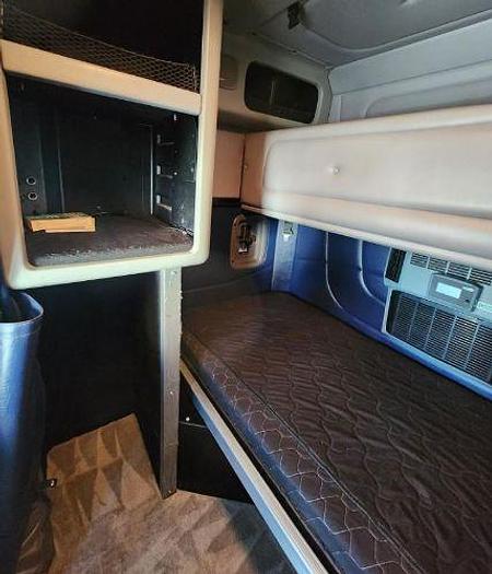 Used 2012 Peterbilt 386