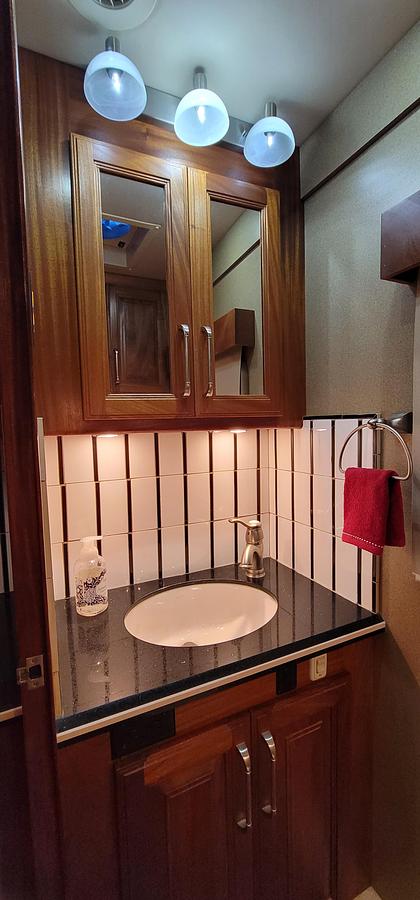 Used 2009 Foretravel Nimbus Tahoe 4030