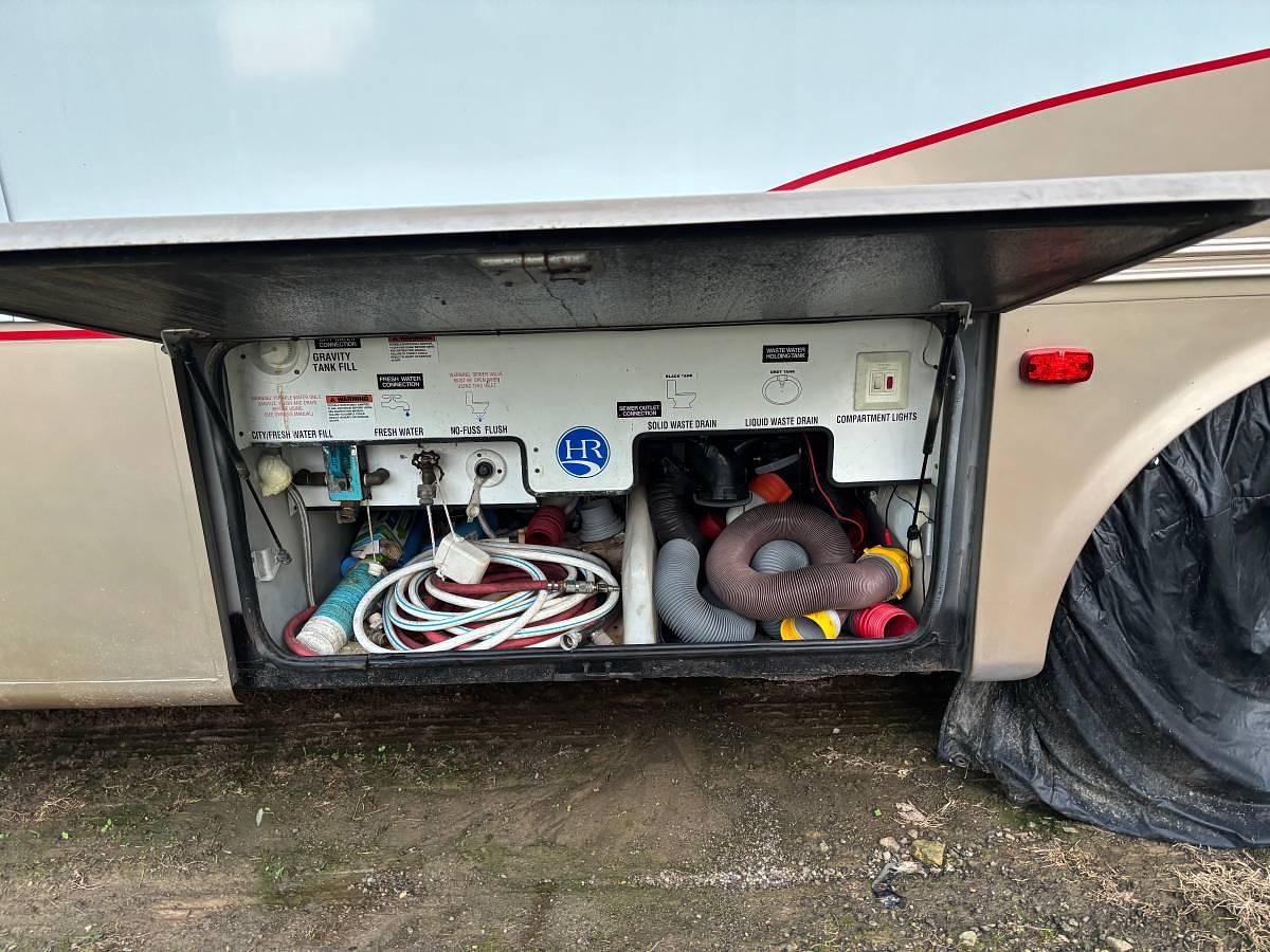 Used 1999 Holiday Rambler Endeavor Class A Motorhome