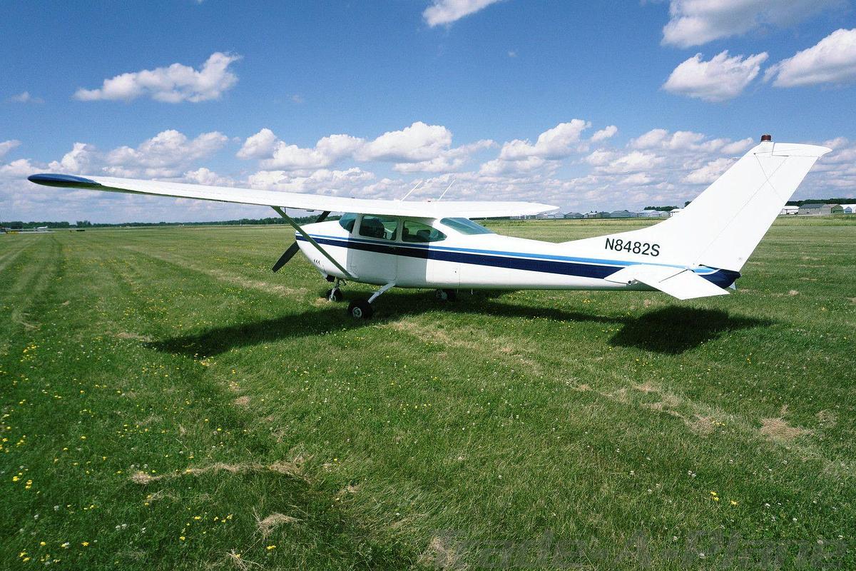 Used 1965 Cessna 182H Skylane