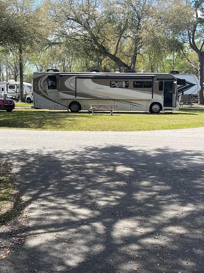 Used 2014 Itasca Solei 38R | Bath & Half | Cummins Diesel | Bunk Beds | Washer & Dryer | Full-Time Ready