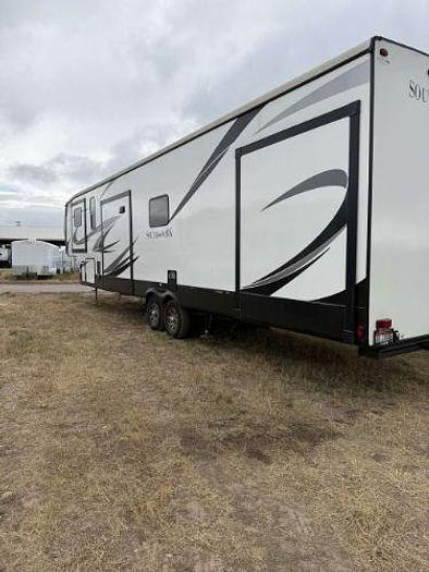 Used 2023 Cruiser RV Southfork 3710FLMB