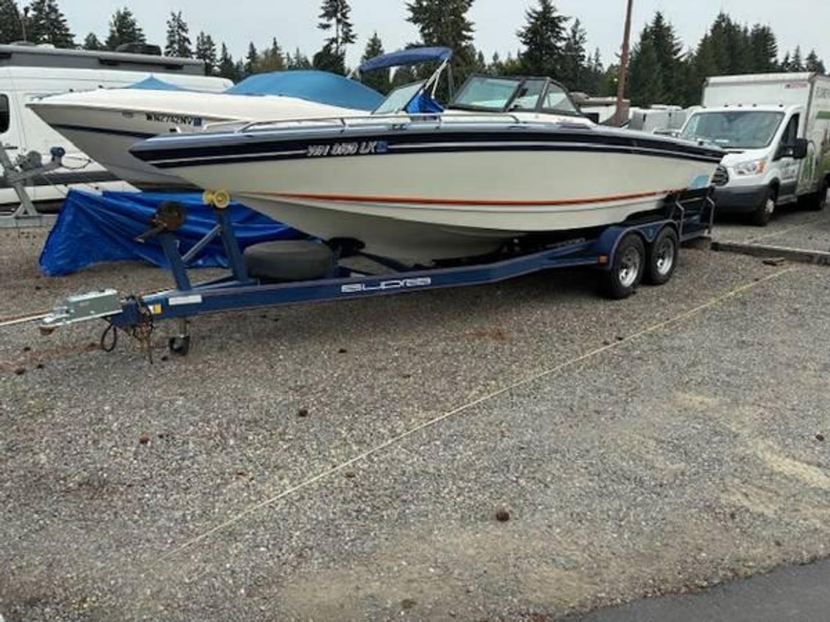 Used 1989 Supra Saltare 23' Open Bow