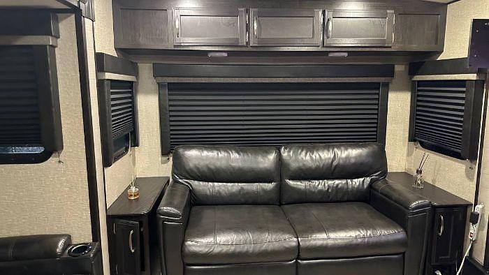 Used 2019 Grand Design Imagine 2970RL