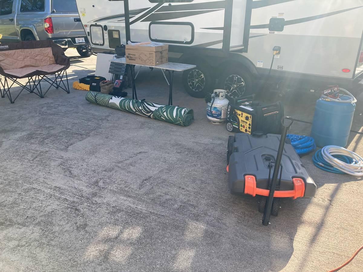 Used 2022 Forest River Flagstaff Micro Lite 21FBRS Travel Trailer