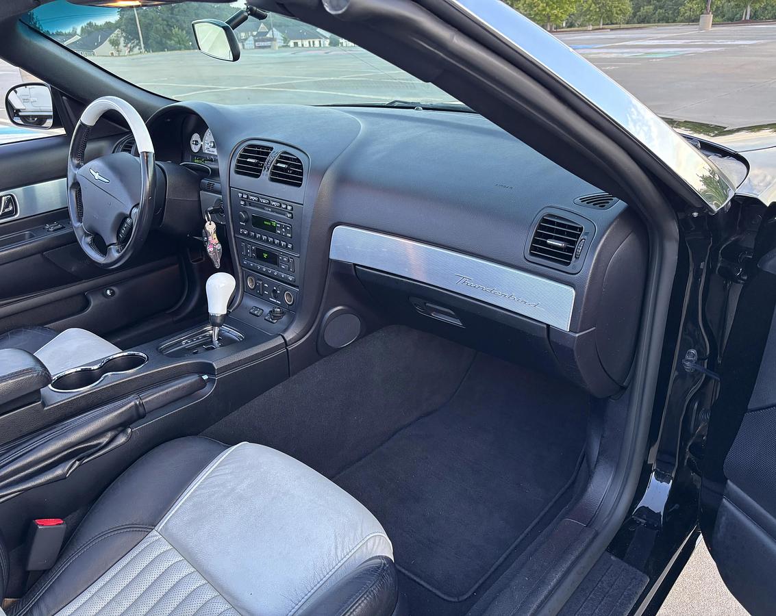 Used 2004 Ford Thunderbird