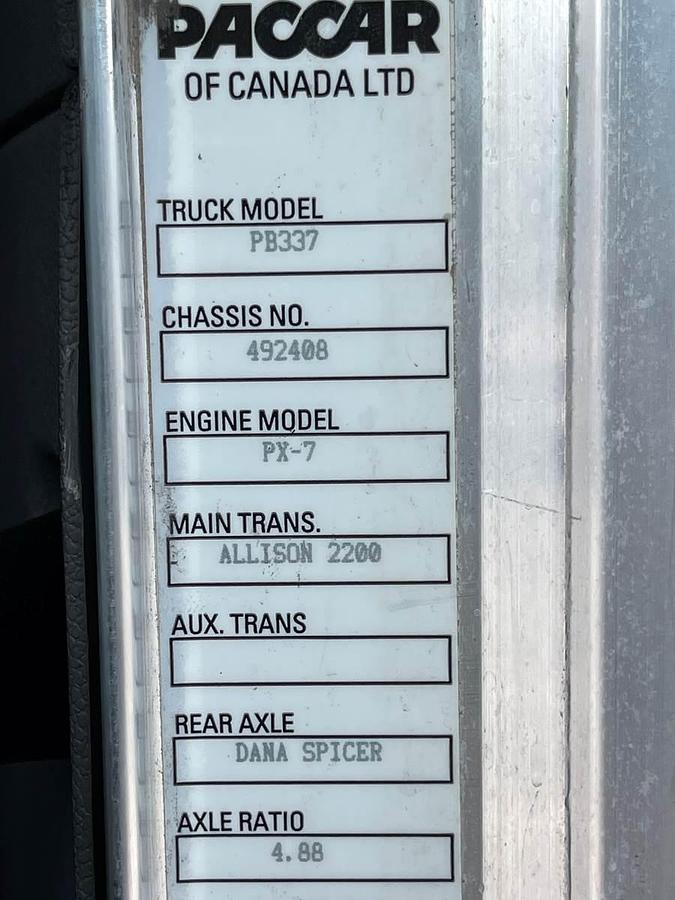 Used 2018 Peterbilt 337 Single Axle