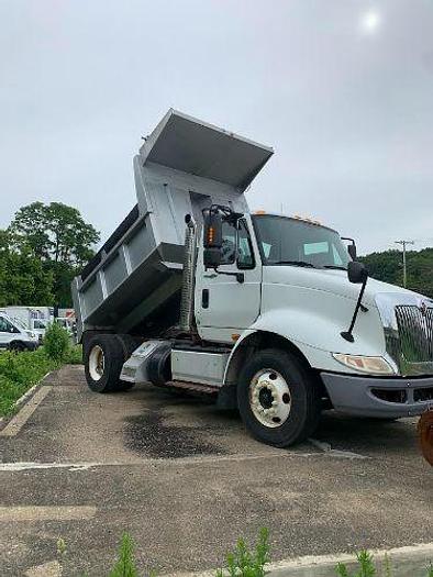 Used 2014 INTERNATIONAL 8600 Dump Truck