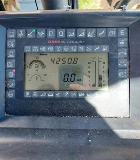 Used 2005 CLAAS Jaguar 900