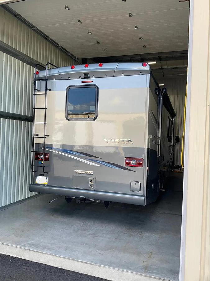 Used 2020 Winnebago Vista 29V