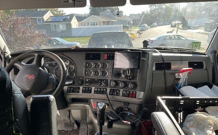 Used 2020 KENWORTH T880