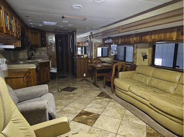 Used 2005 Newmar Dutch Star 4023
