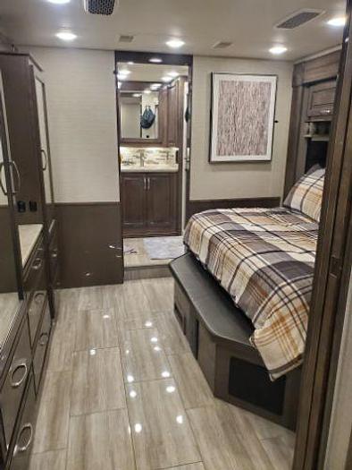 Used 2020 Entegra Reatta XL 39T2