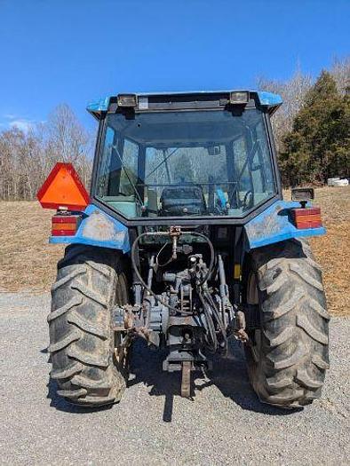 Used 1996 NEW HOLLAND 5640