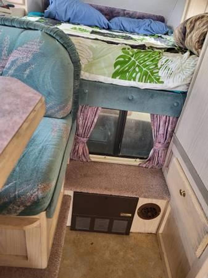 Used 1996 Bigfoot Pickup Camper