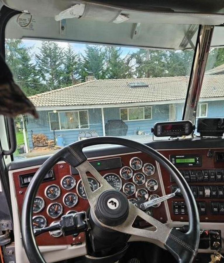 Used 2016 WESTERN STAR 4900