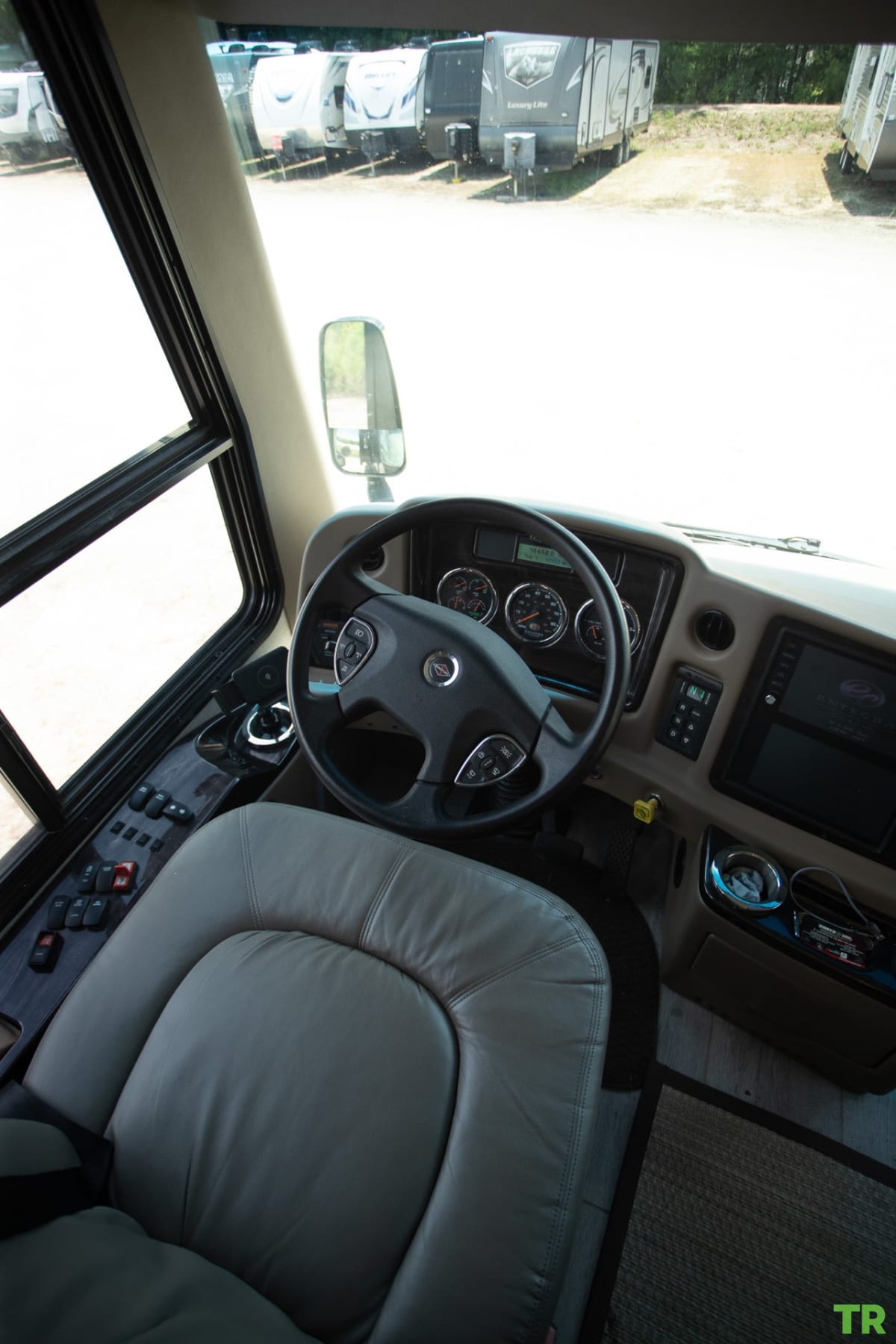 Used 2020 Entegra Aspire 44R | 450 HP Cummins Diesel | Bath & Half | Luxury Coach | Only 16,000 Miles