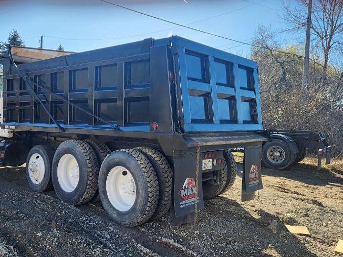 Used 2007 Mack Granite Dump Truck