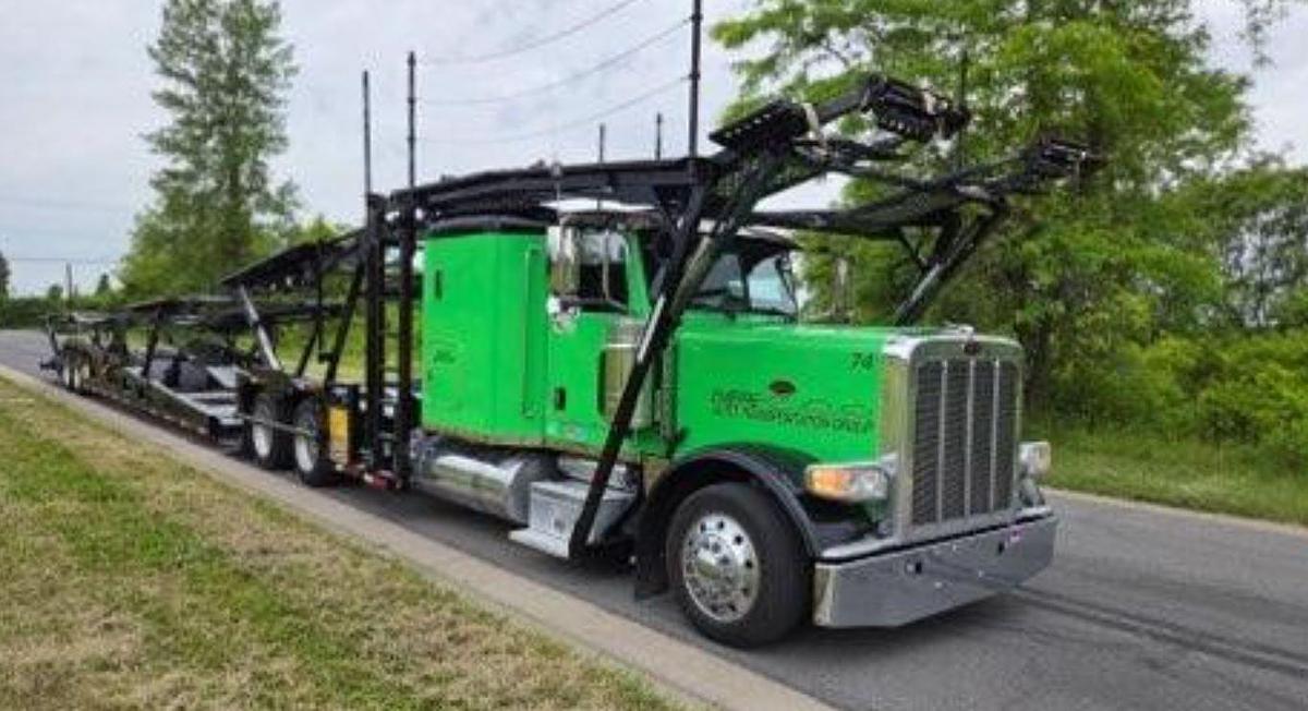 Used 2021 Peterbilt 389