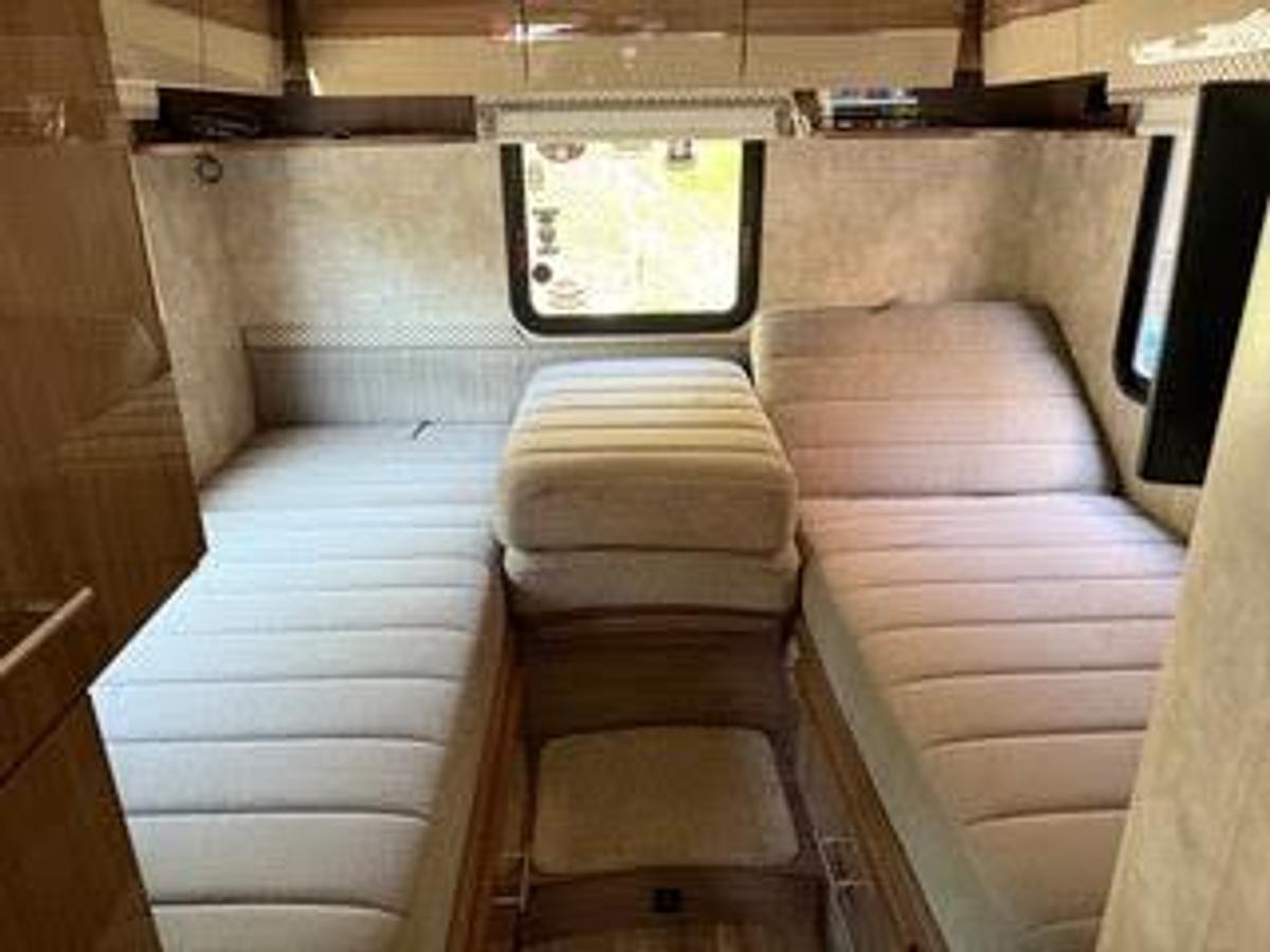 Used 2018 Winnebago View 24V Class C Motorhome