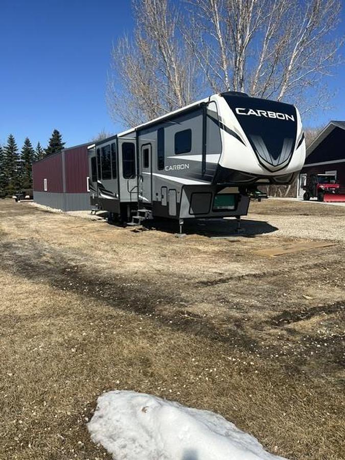 Used 2021 Keystone Carbon 358 Toy Hauler
