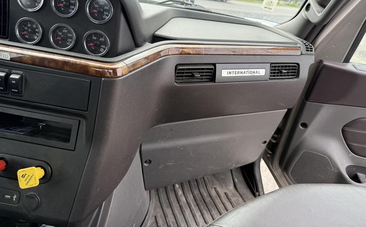 Used 2022 International Lonestar